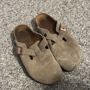 Birkenstock Suede Clogs in Taupe
